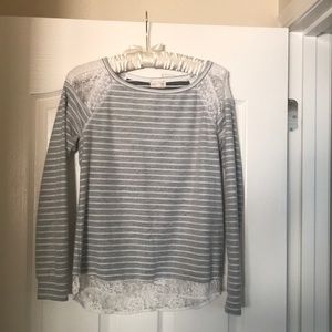 maison Jules gray and white long sleeve top